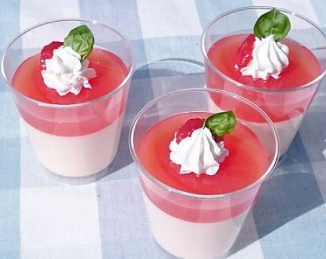 ひなたトマトのチーズババロアゼリー