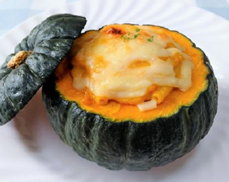 坊ちゃんカボチャのグラタン
