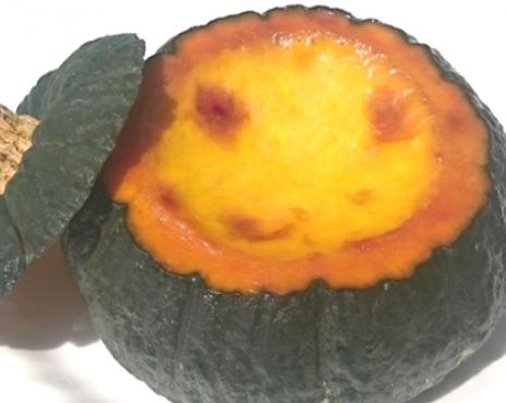 坊ちゃんカボチャの丸ごと焼きプリン